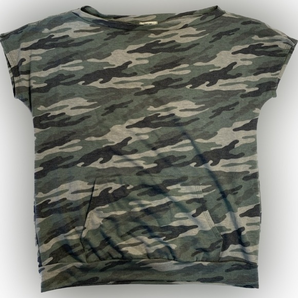 First Love Camp off The Shoulder Short sleeve top  large - Picture 6 of 13